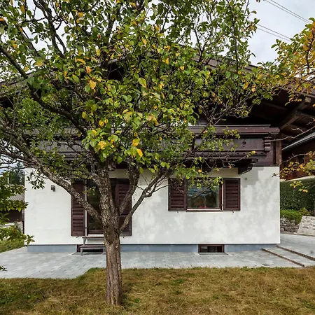 Chalet Finest By In One *