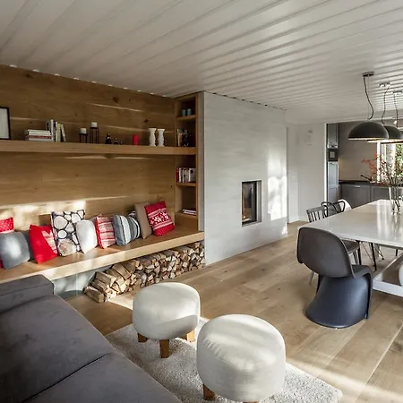 Chalet Finest By In One